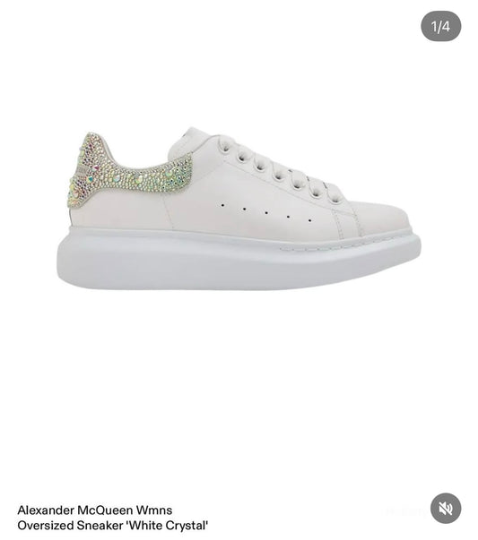 Alexander McQueen Wmns
Oversized Sneaker White Crystal
